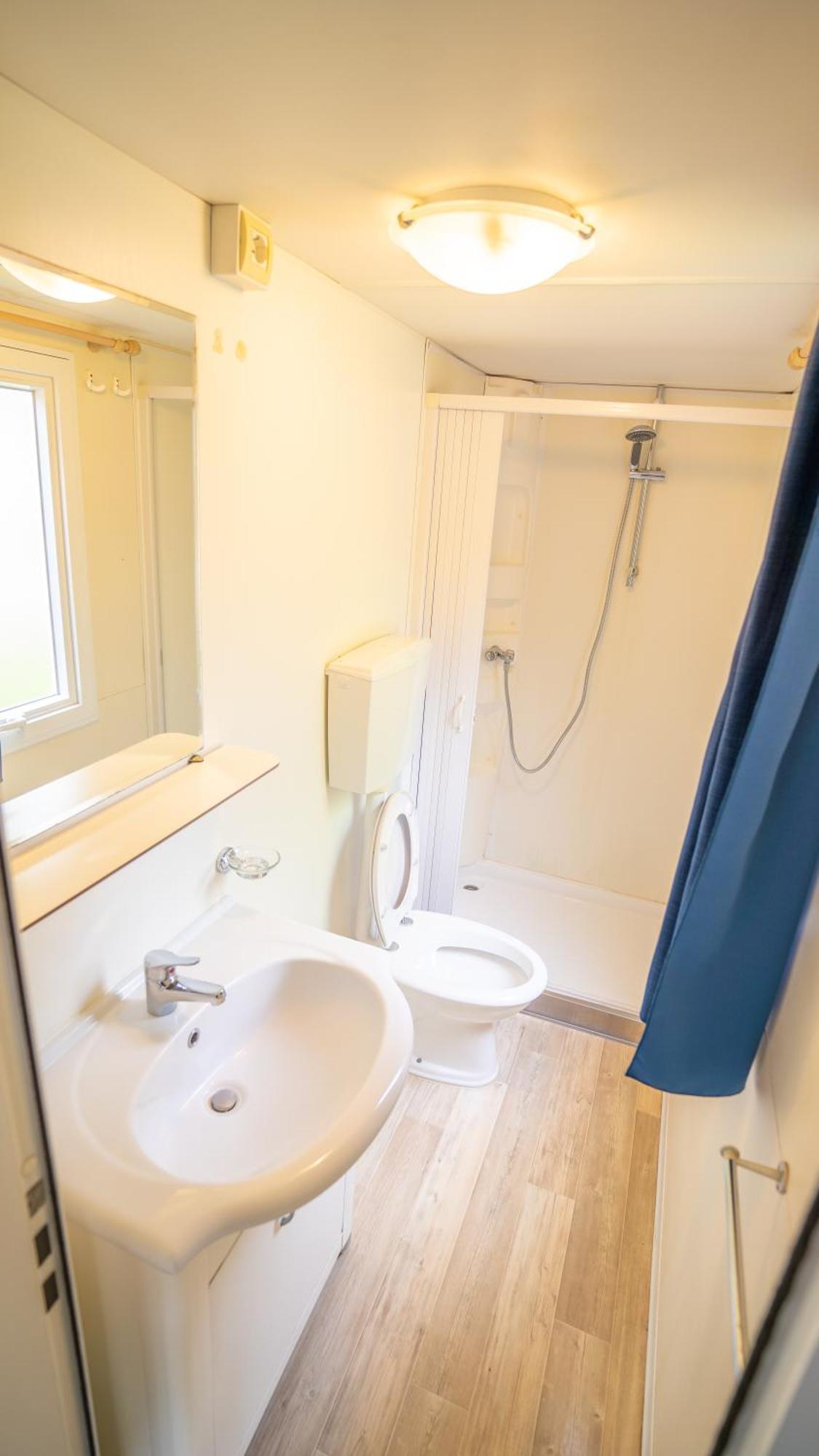 Happy Camp Mobile Homes In Butterfly Camping Village Peschiera del Garda Exteriör bild