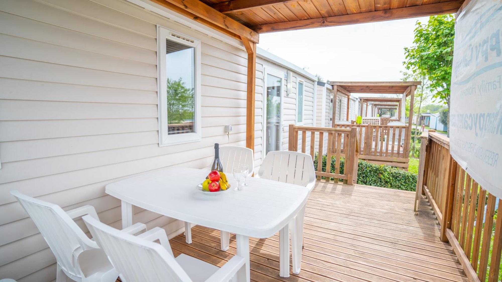 Happy Camp Mobile Homes In Butterfly Camping Village Peschiera del Garda Exteriör bild